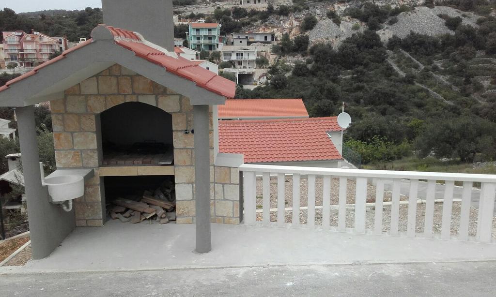 Apartments Sucic Sevid Exterior photo